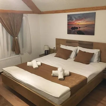 Bed & Breakfast Divanhana 4*